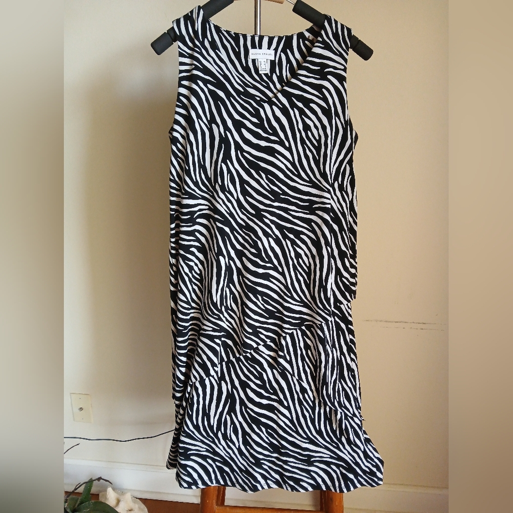 Susan Graver Dress Size XS Sleeveless Tiered